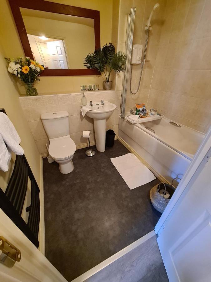 The Shambles By Spires Accommodation A Boho Styled Place To Stay Just 3 Miles From Birches Valley Visitors Centre Cannock Chase 루겔레이 외부 사진